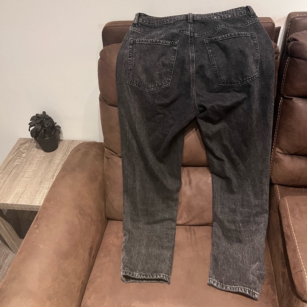 Garage mom jeans